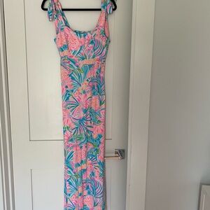 Lilly sun dress with ties. 100% cotton. Never worn.